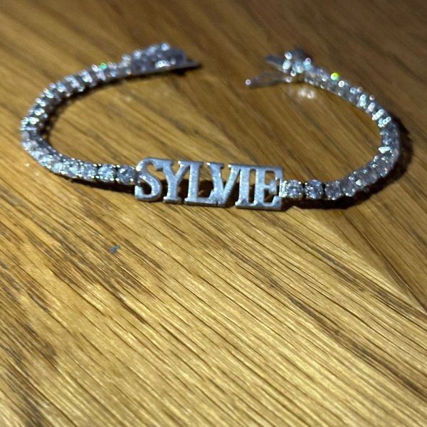 צמיד טניס 3 ממ אבנים ושם שרשרת שם ישראל